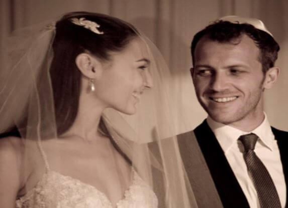 Maya Versano's parents, Gal Gadot and Yaron Varsano.